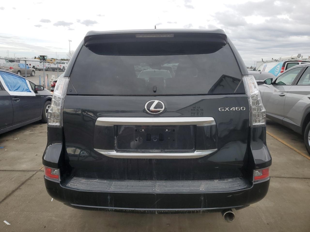 2022 LEXUS GX 460 - Фото 6