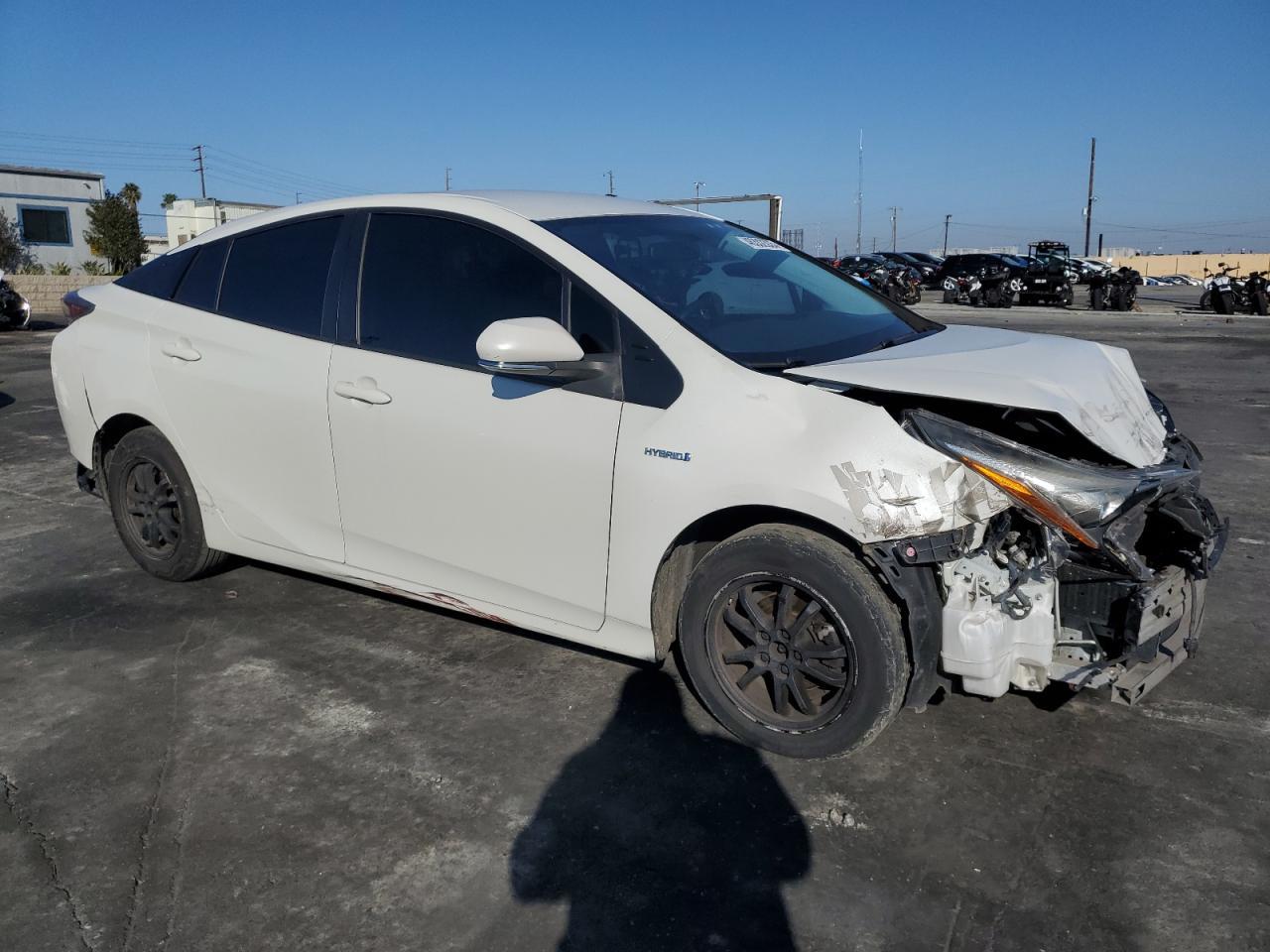 2016 TOYOTA PRIUS - Image 4