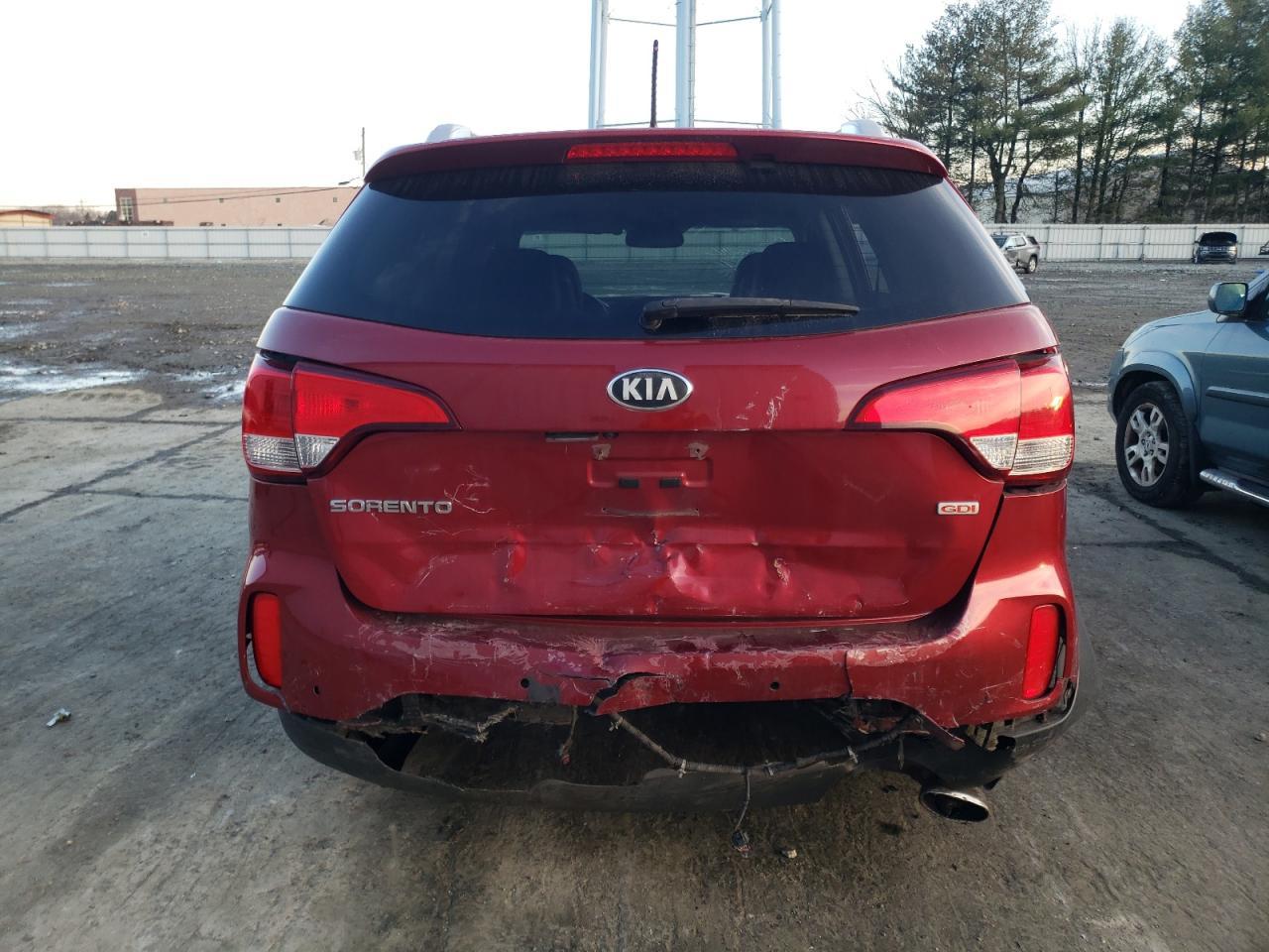 2014 KIA SORENTO LX - Image 6