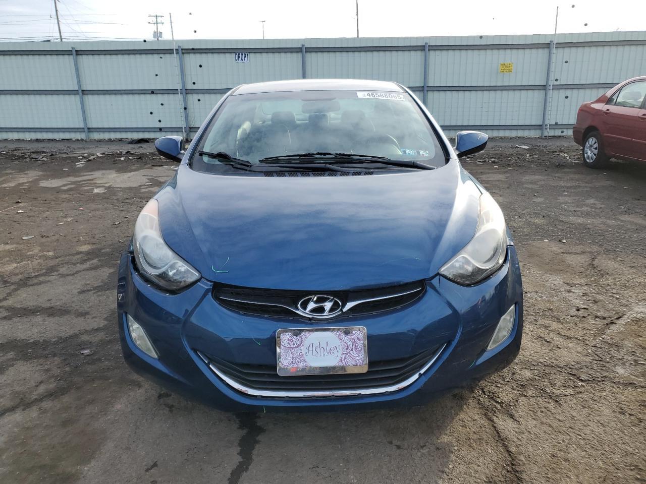 2013 HYUNDAI ELANTRA GL - Фото 5
