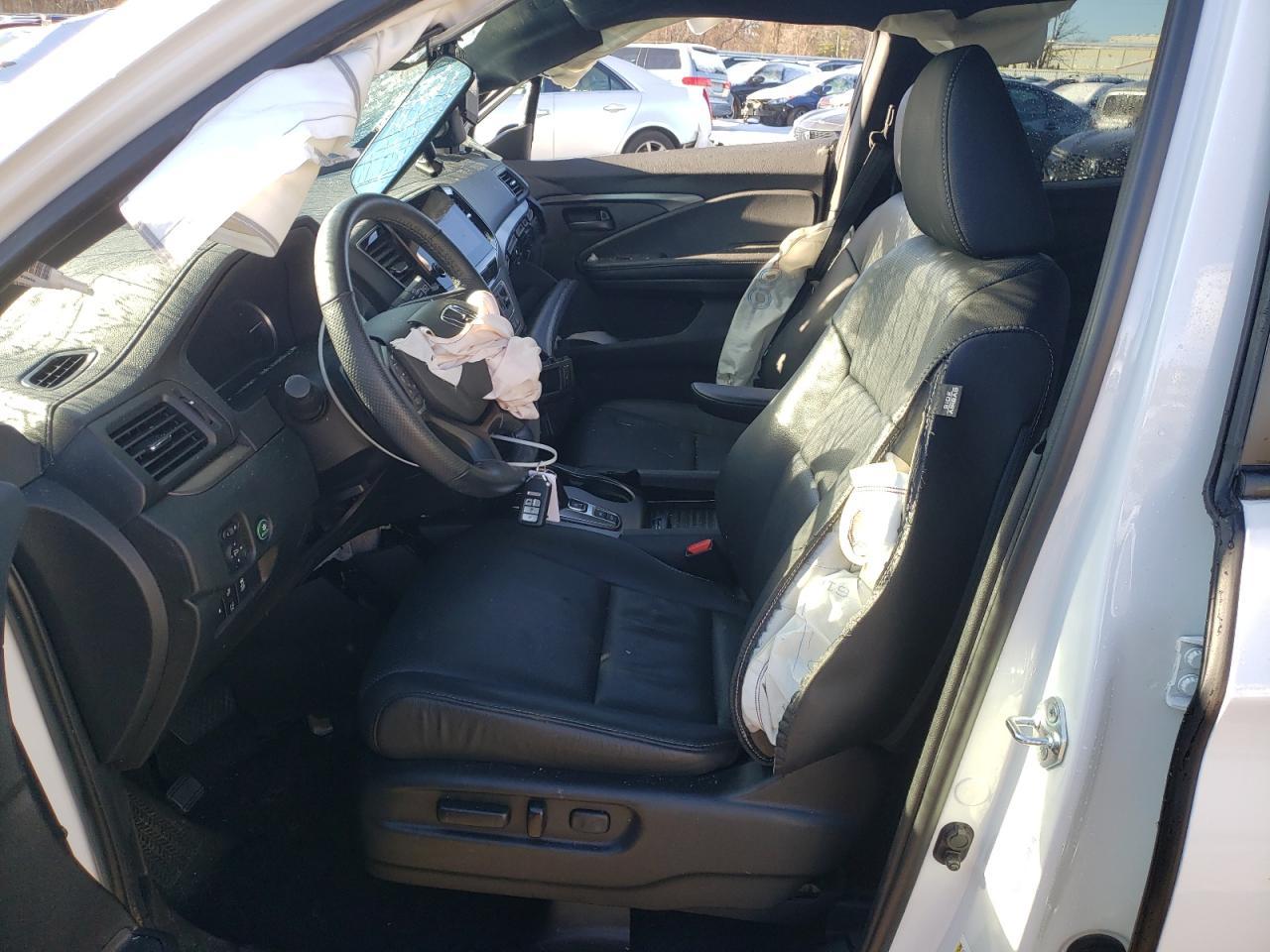 2023 HONDA PASSPORT E - Image 7