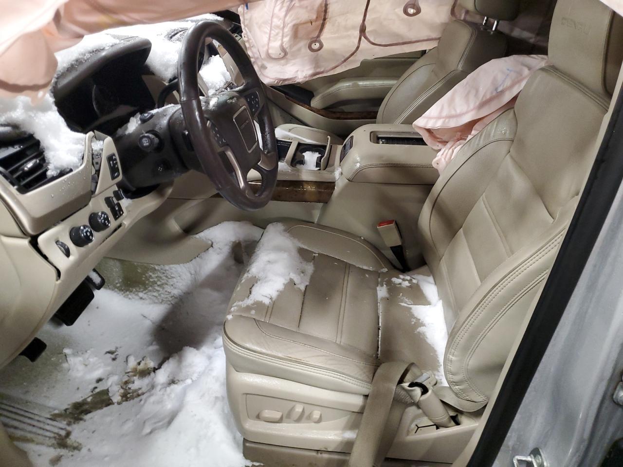 2016 GMC YUKON XL D - Фото 7