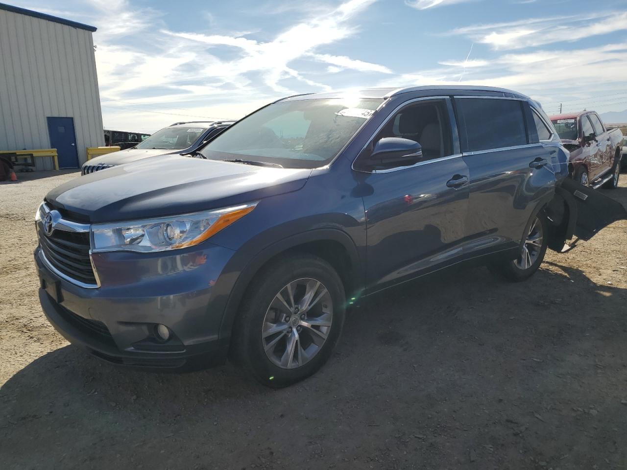 2014 TOYOTA HIGHLANDER
