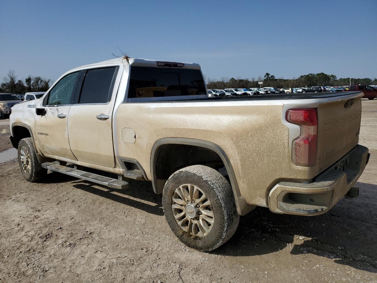 2020 CHEVROLET SILVERADO - Image 2