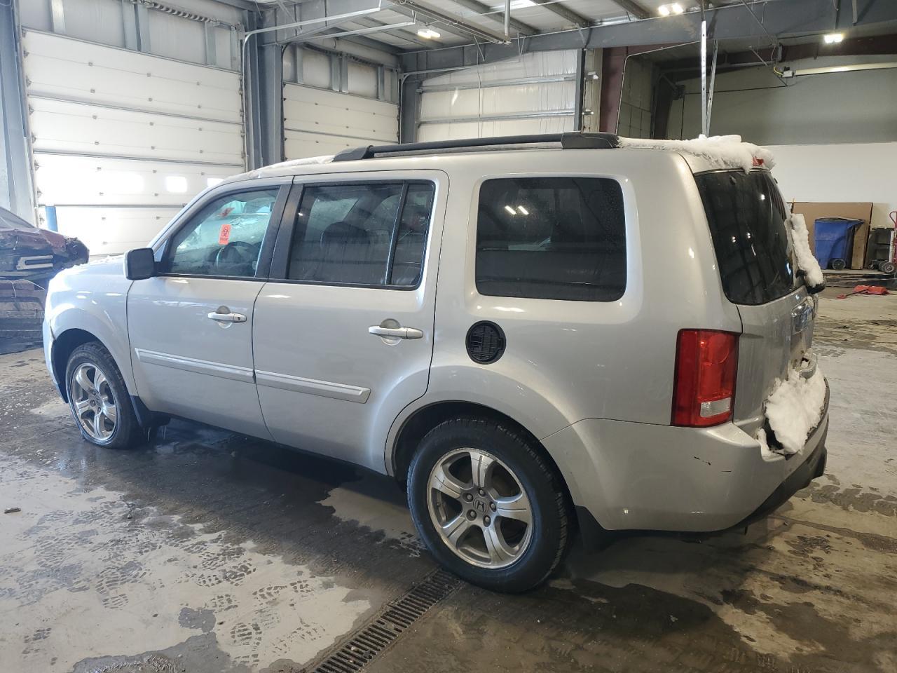 2015 HONDA PILOT EXL - Image 2