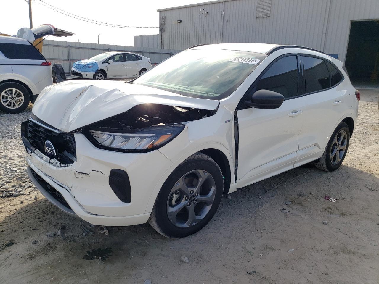 2024 FORD ESCAPE ST