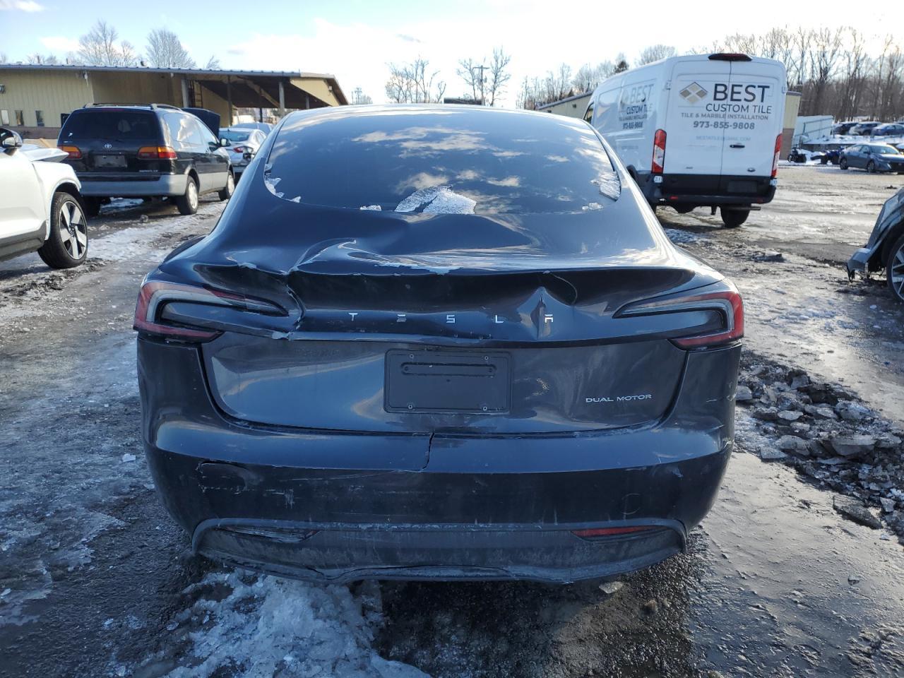2024 TESLA MODEL 3 - Image 6