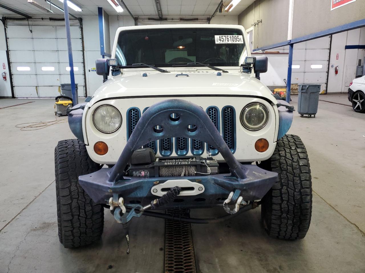 2010 JEEP WRANGLER U - Фото 5