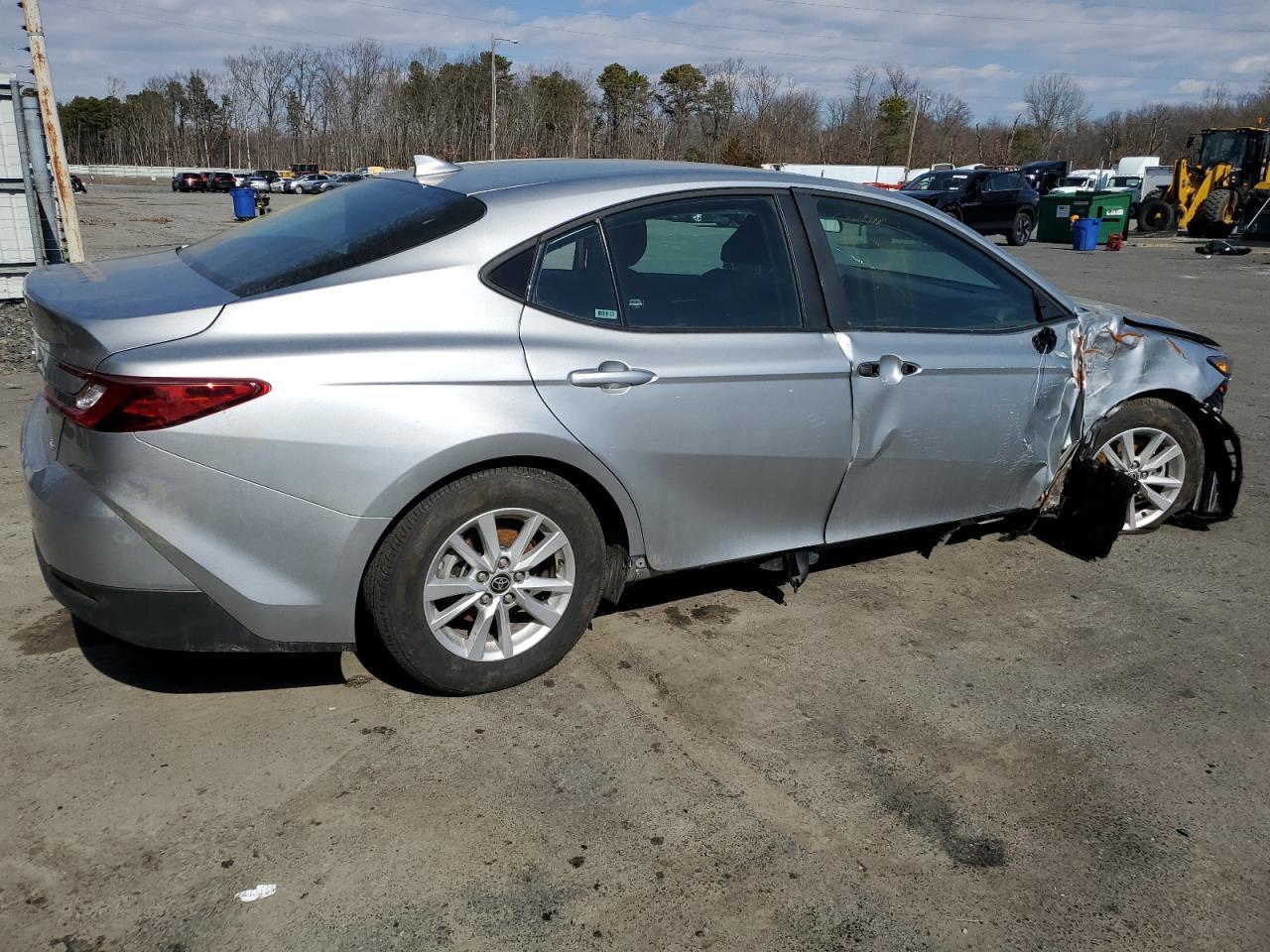 2025 TOYOTA CAMRY XSE - Фото 3