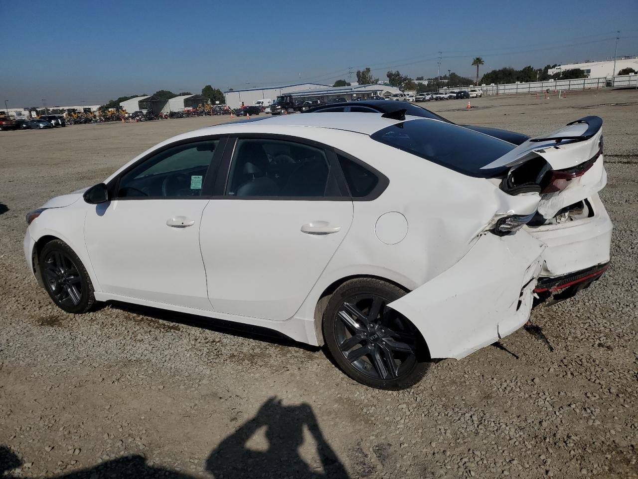 2021 KIA FORTE GT L - Фото 2