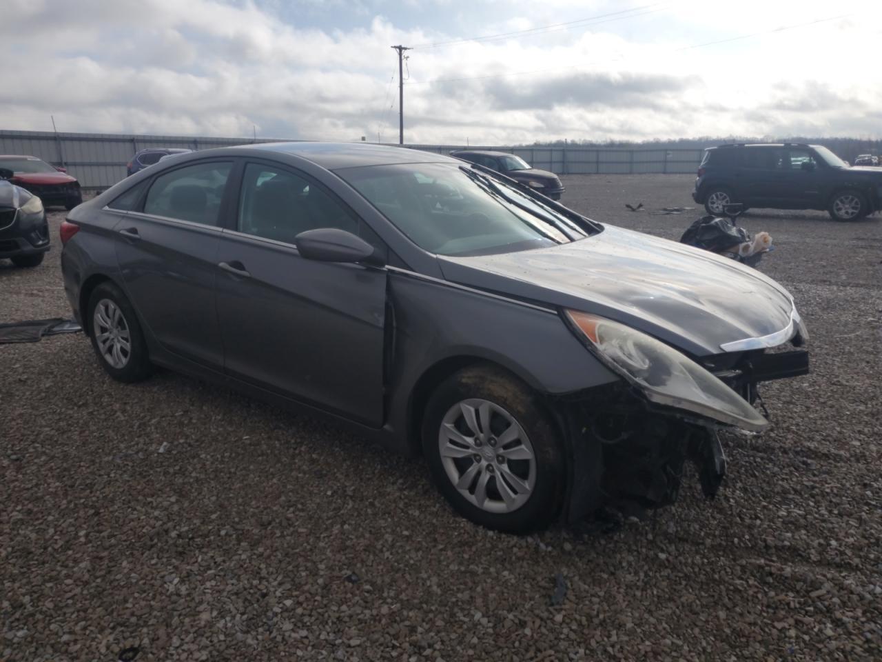 2011 HYUNDAI SONATA GLS - Image 4
