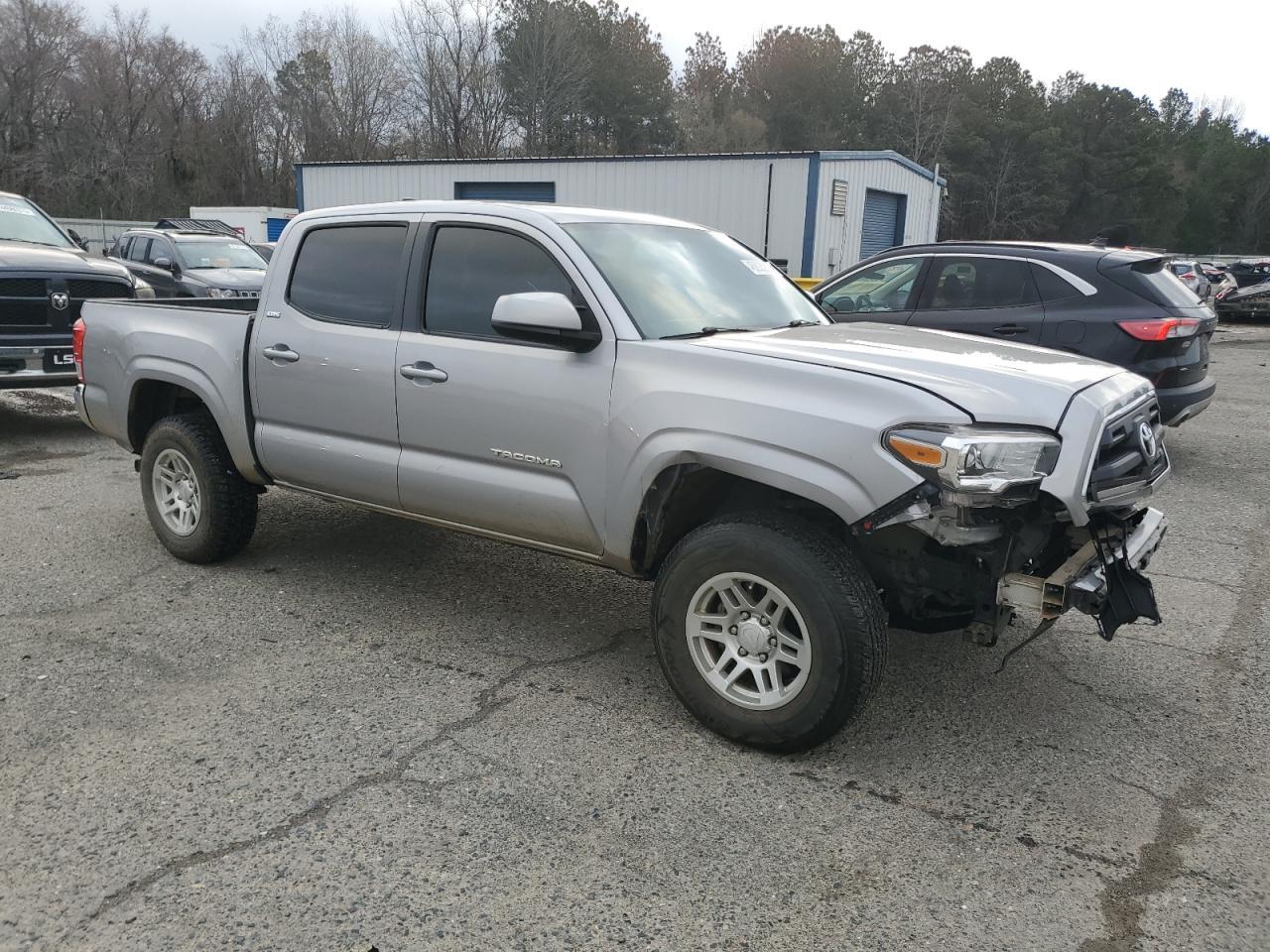 2016 TOYOTA TACOMA DOU - Image 4