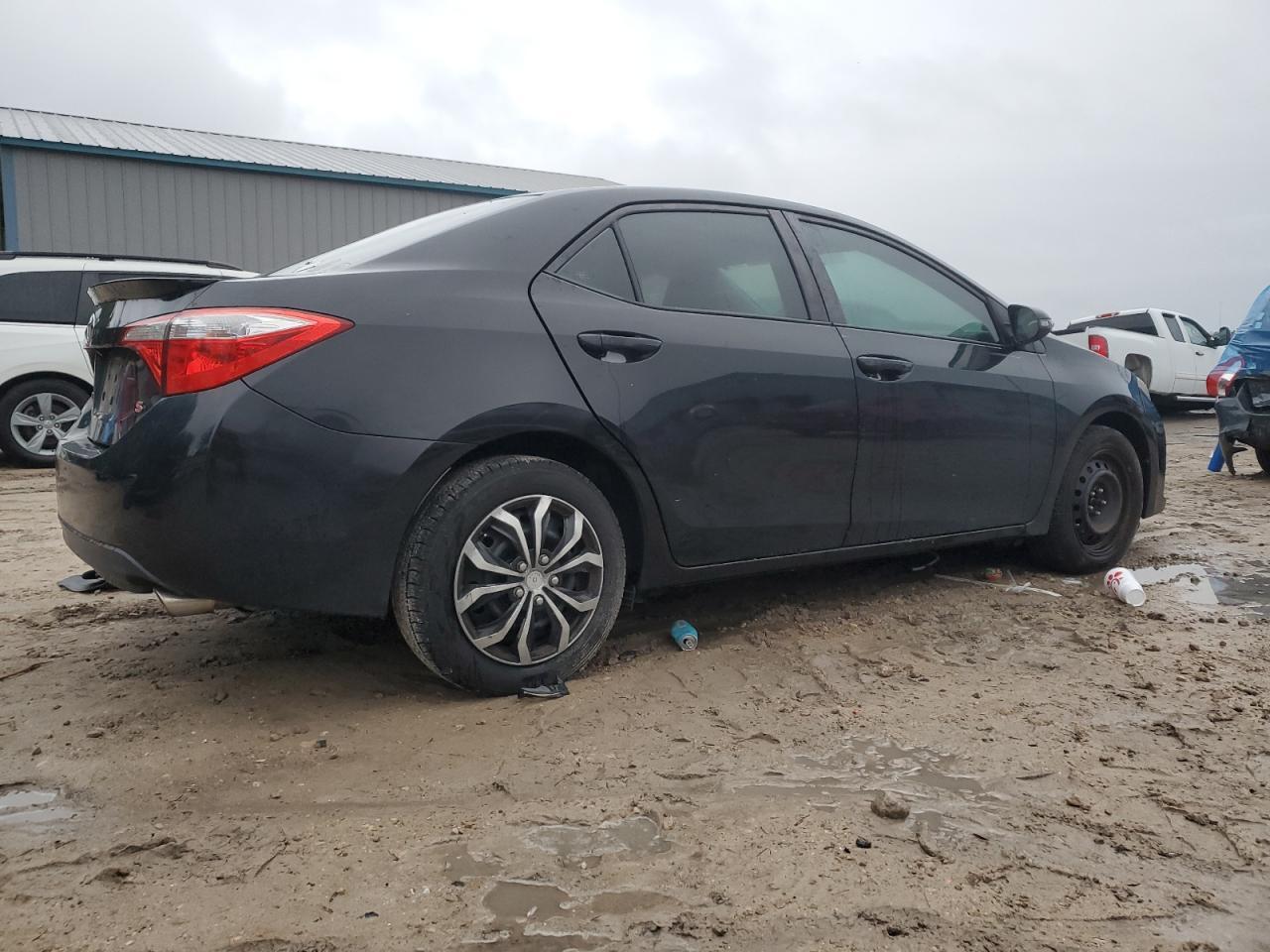 2015 TOYOTA COROLLA L - Image 3