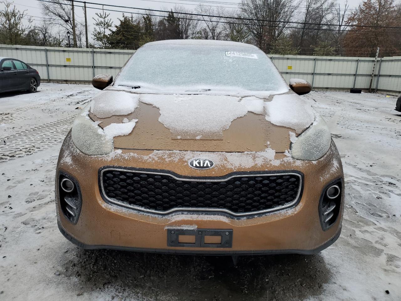 2017 KIA SPORTAGE L - Image 5