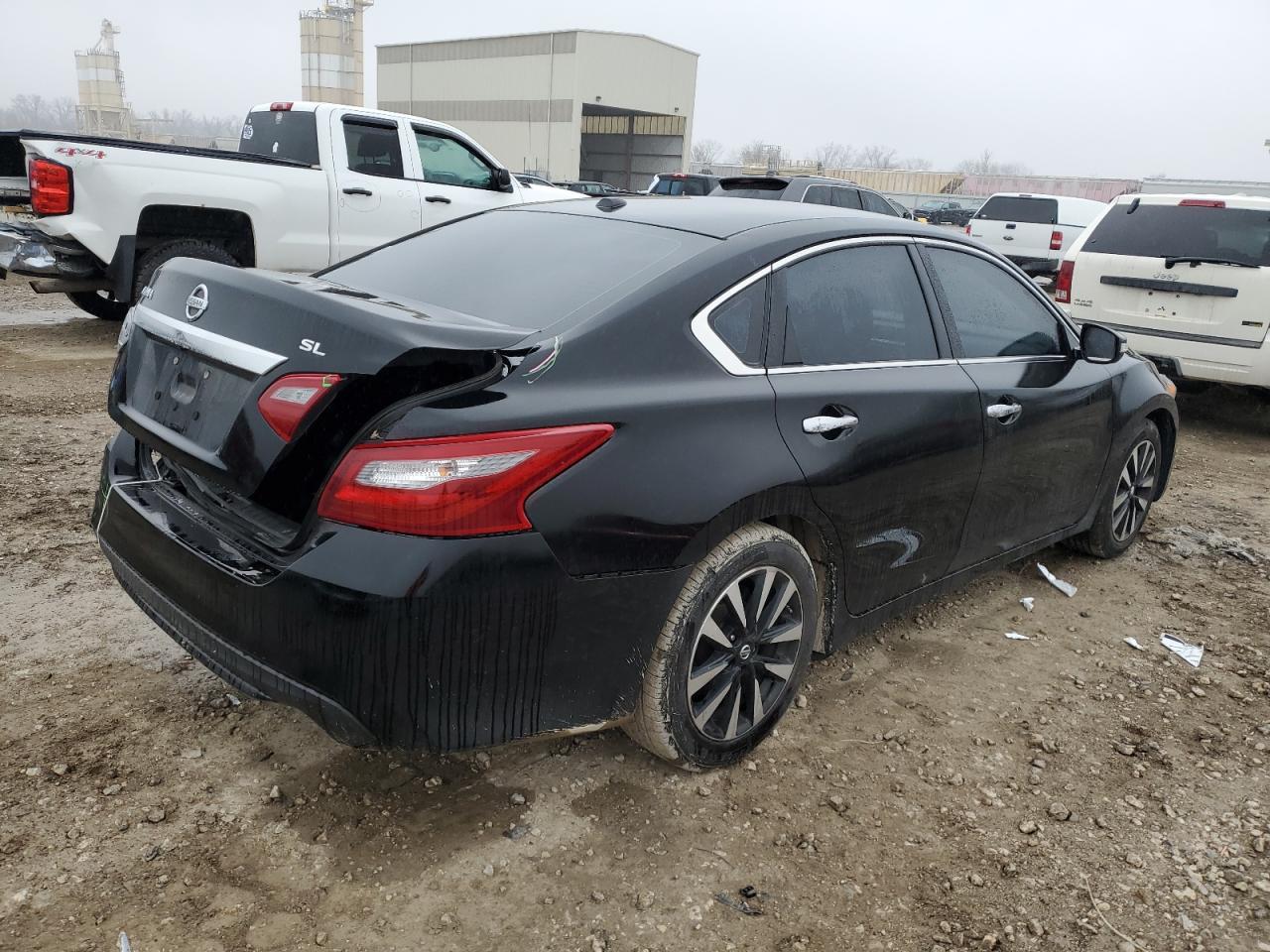2018 NISSAN ALTIMA 2.5 - Фото 3