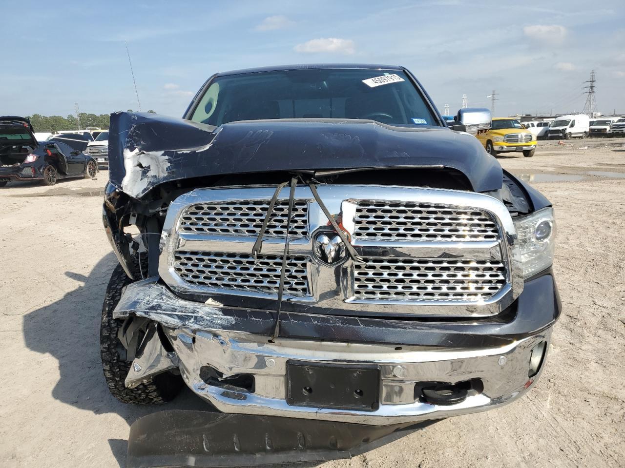 2015 RAM 1500 LARAM - Image 5