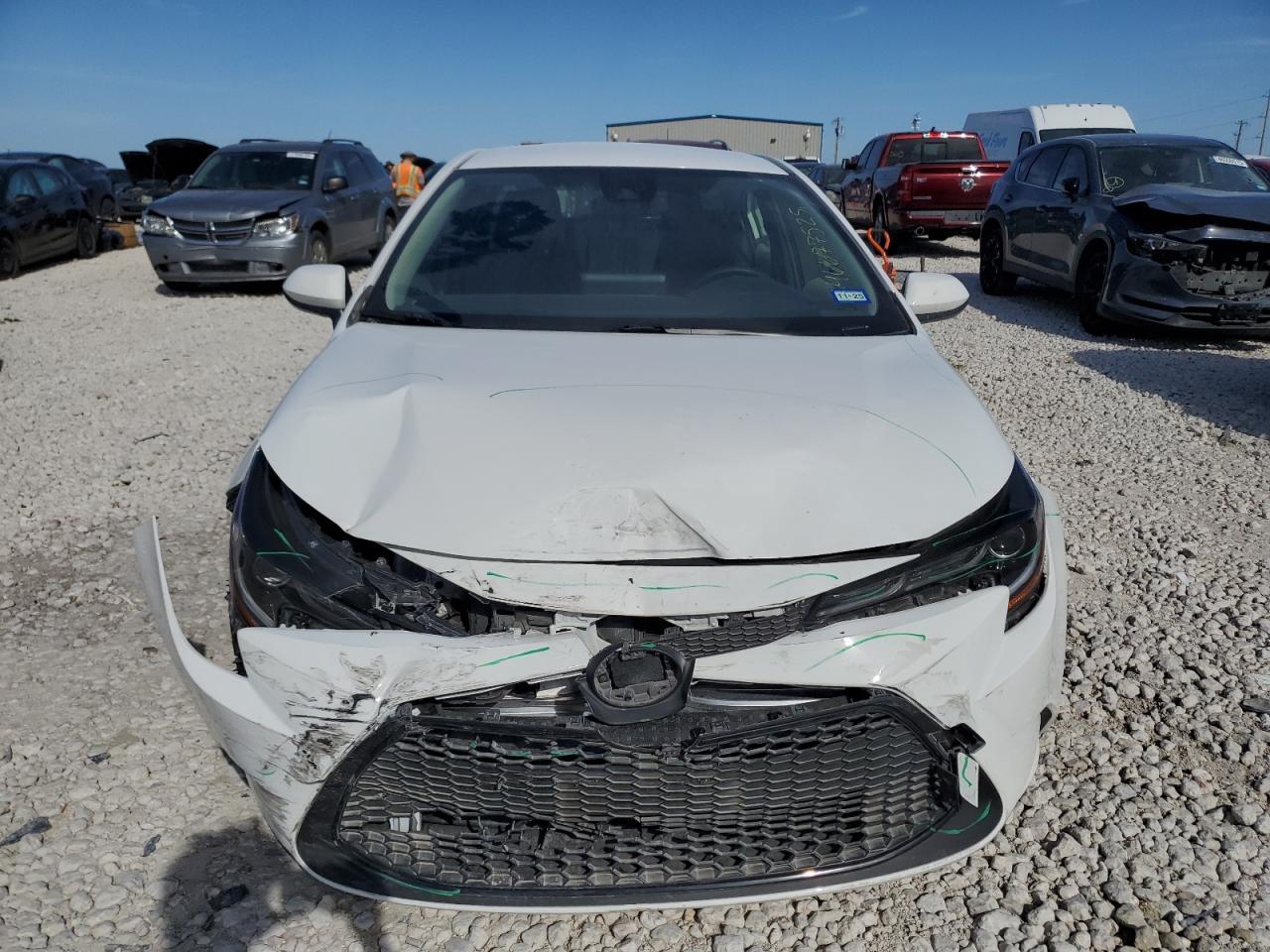 2022 TOYOTA COROLLA LE - Image 5