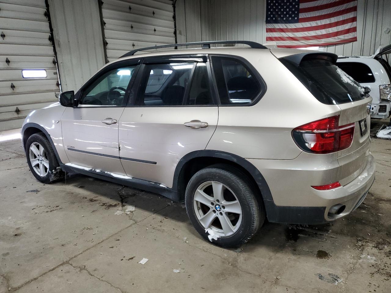 2013 BMW X5 XDRIVE3 - Фото 2