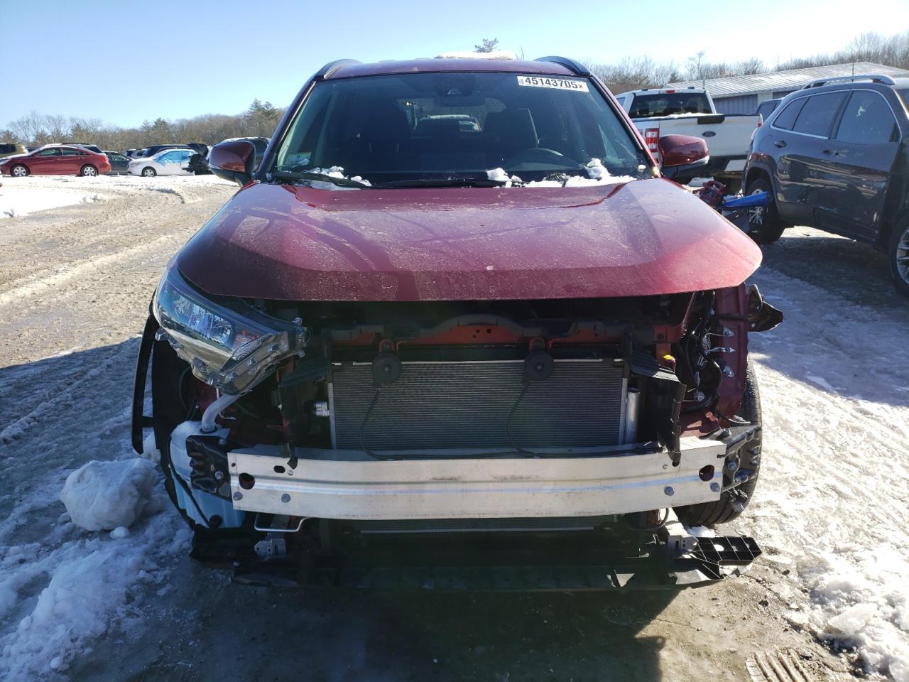 2021 TOYOTA RAV4 LE - Фото 5