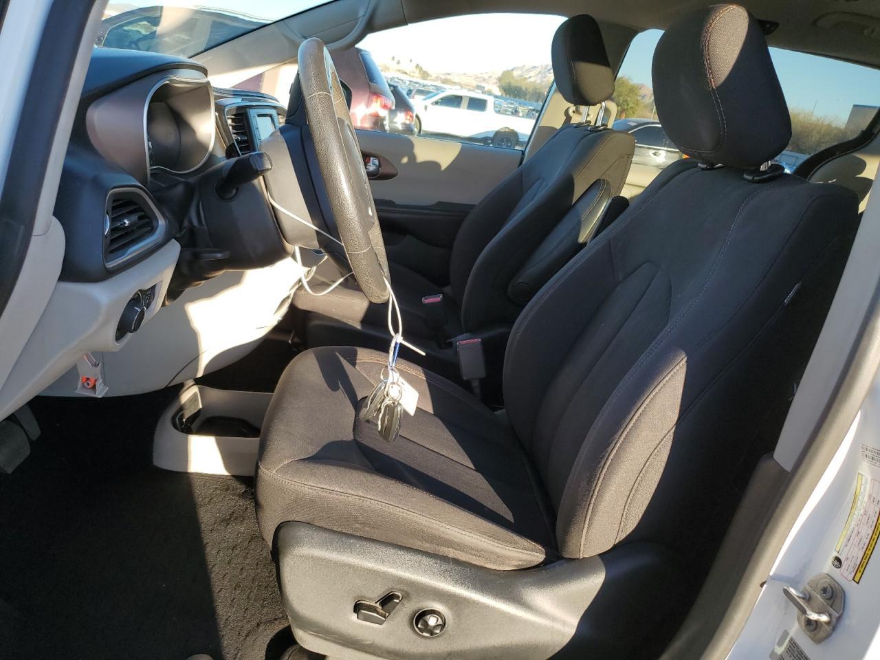 2017 CHRYSLER PACIFICA L - Фото 7
