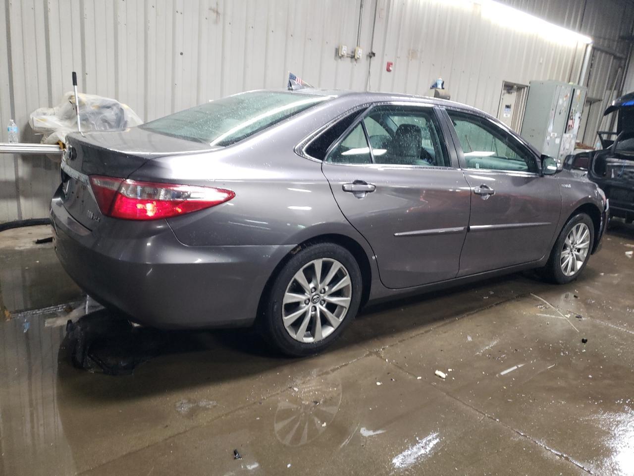 2017 TOYOTA CAMRY HYBR - Image 3