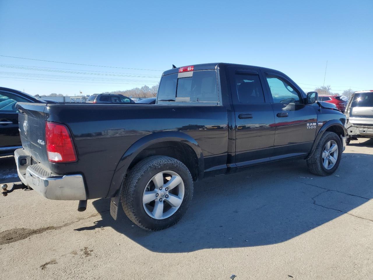 2015 RAM 1500 SLT - Image 3