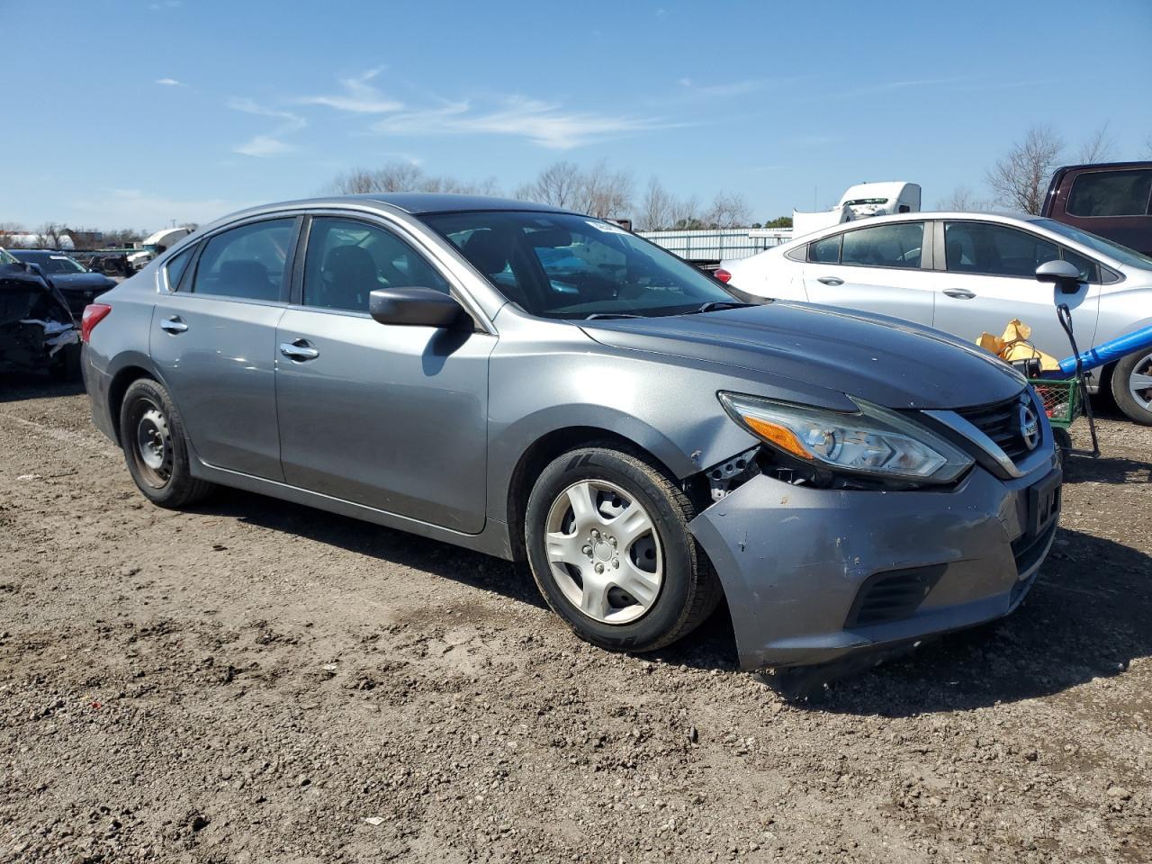 2017 NISSAN ALTIMA 2.5 - Фото 4