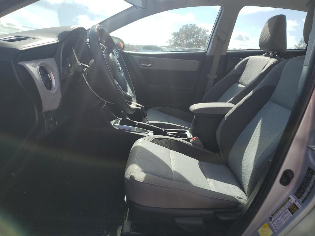 2019 TOYOTA COROLLA L - Image 7