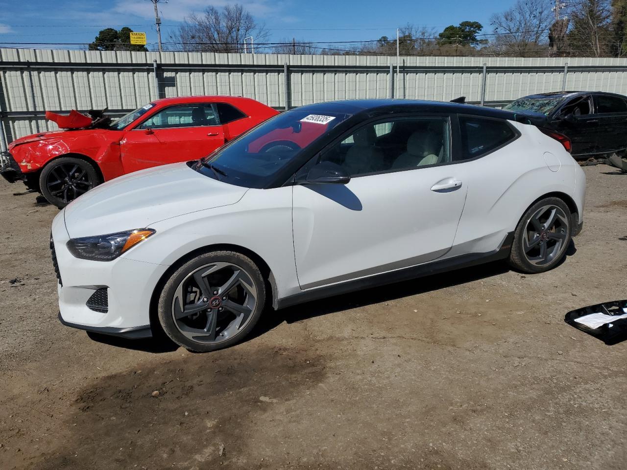 2019 HYUNDAI VELOSTER T