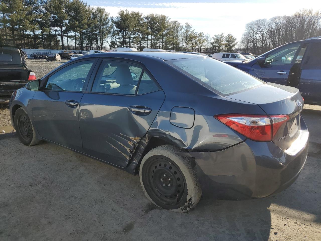 2015 TOYOTA COROLLA L - Фото 2