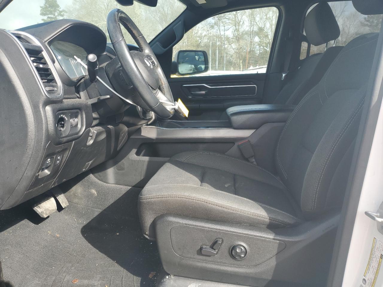 2019 RAM 1500 BIG H - Image 7