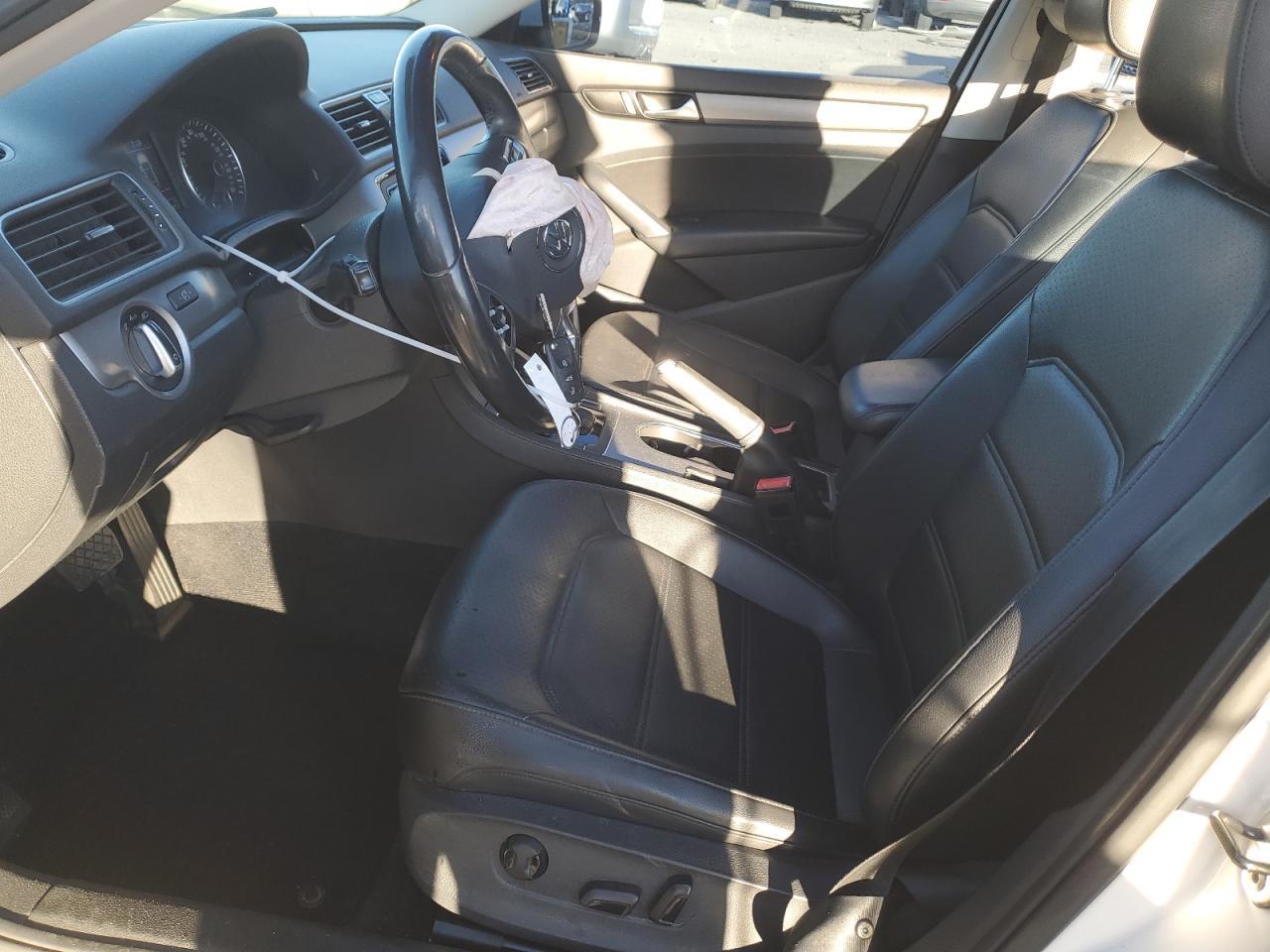 2014 VOLKSWAGEN PASSAT SE - Фото 7