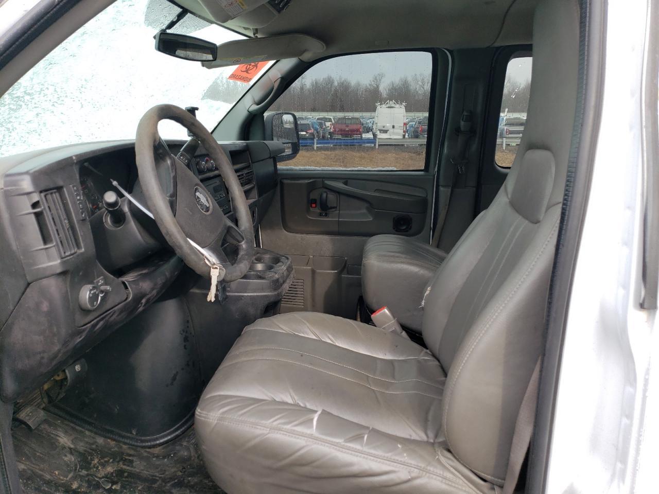 2012 CHEVROLET EXPRESS G2 - Image 7
