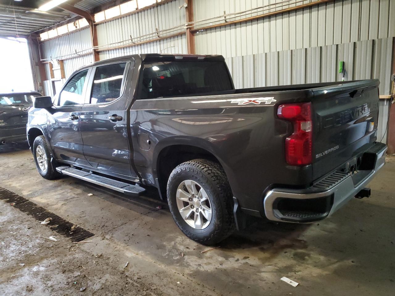 2021 CHEVROLET SILVERADO - Image 2