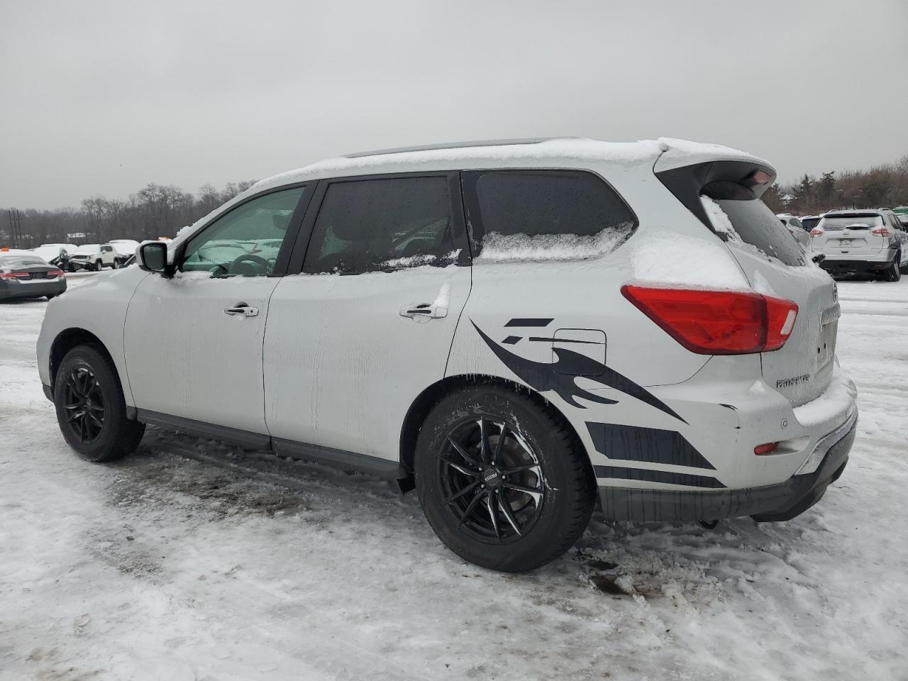 2018 NISSAN PATHFINDER - Image 2