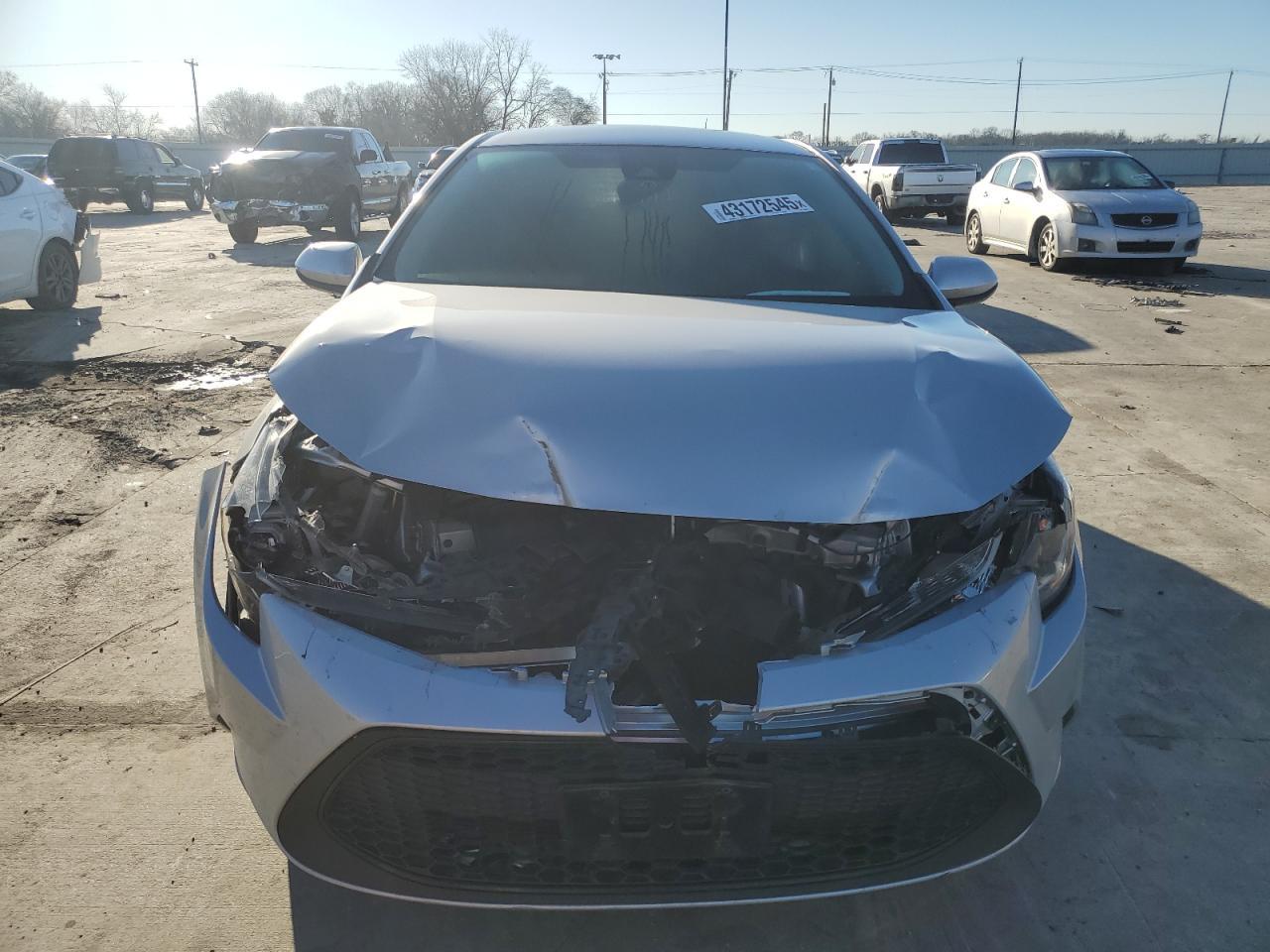 2021 TOYOTA COROLLA LE - Фото 5