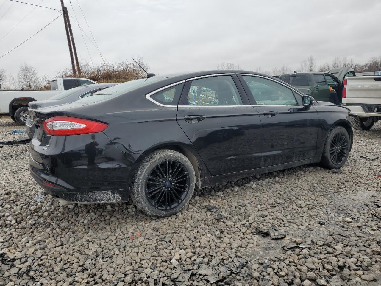 2014 FORD FUSION SE - Image 3