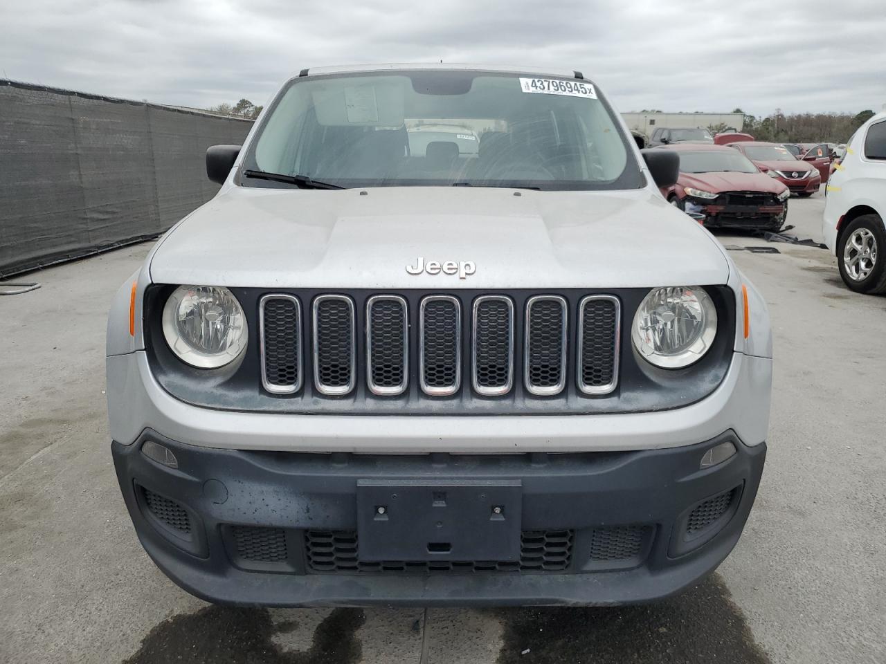 2017 JEEP RENEGADE S - Image 5