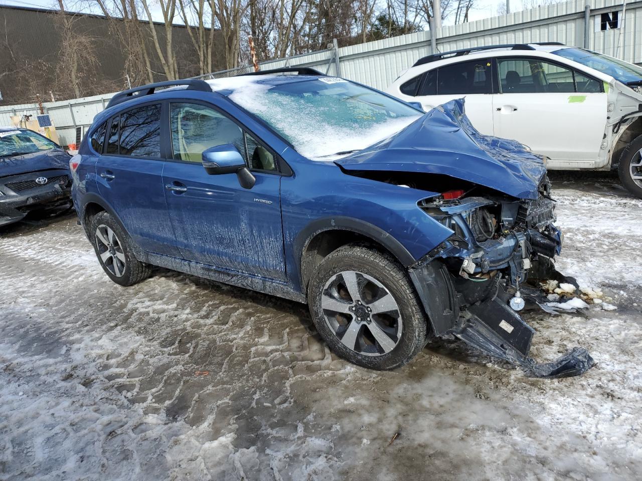 2014 SUBARU XV CROSSTR - Image 4