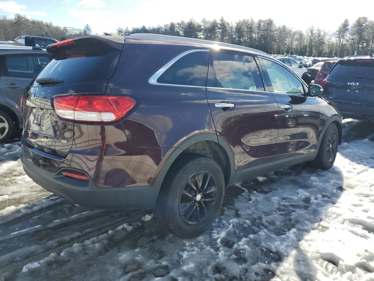 2016 KIA SORENTO LX - Image 3