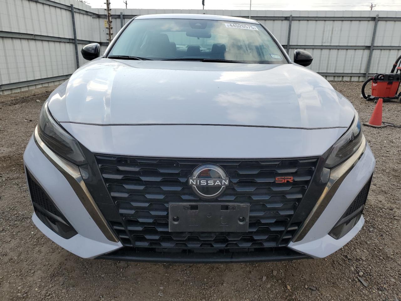 2024 NISSAN ALTIMA SR - Фото 5