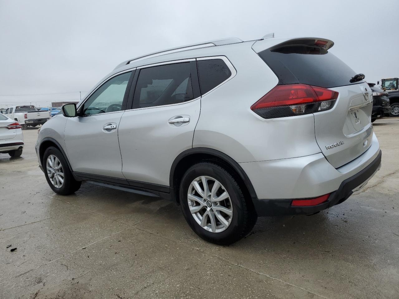 2018 NISSAN ROGUE S - Image 2