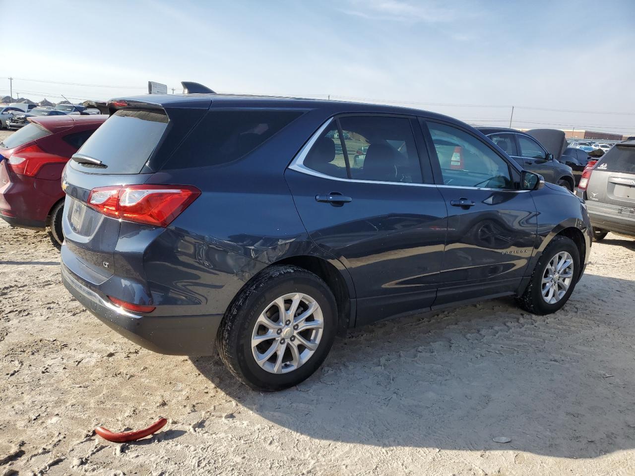 2019 CHEVROLET EQUINOX LT - Image 3