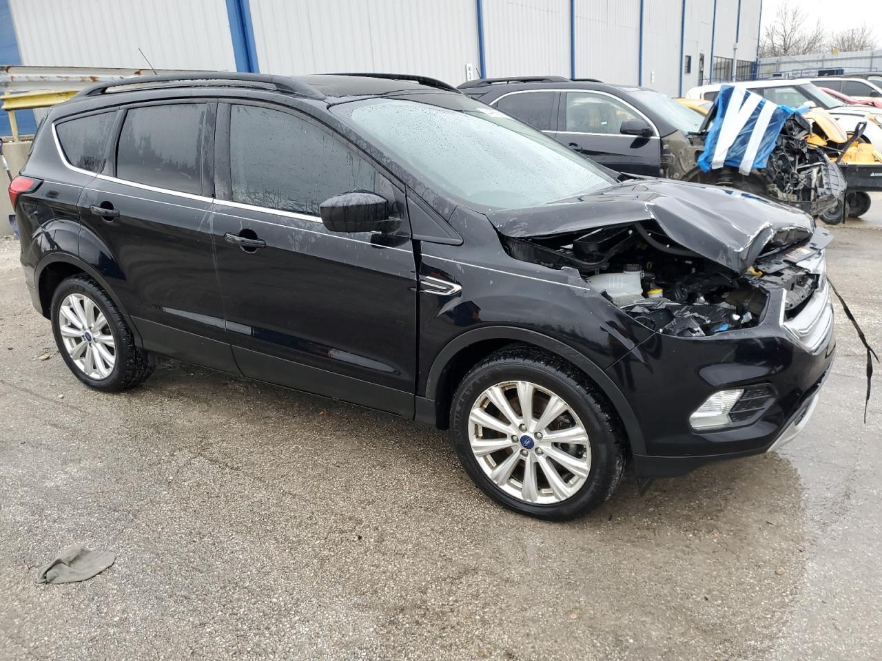 2019 FORD ESCAPE SEL - Image 4