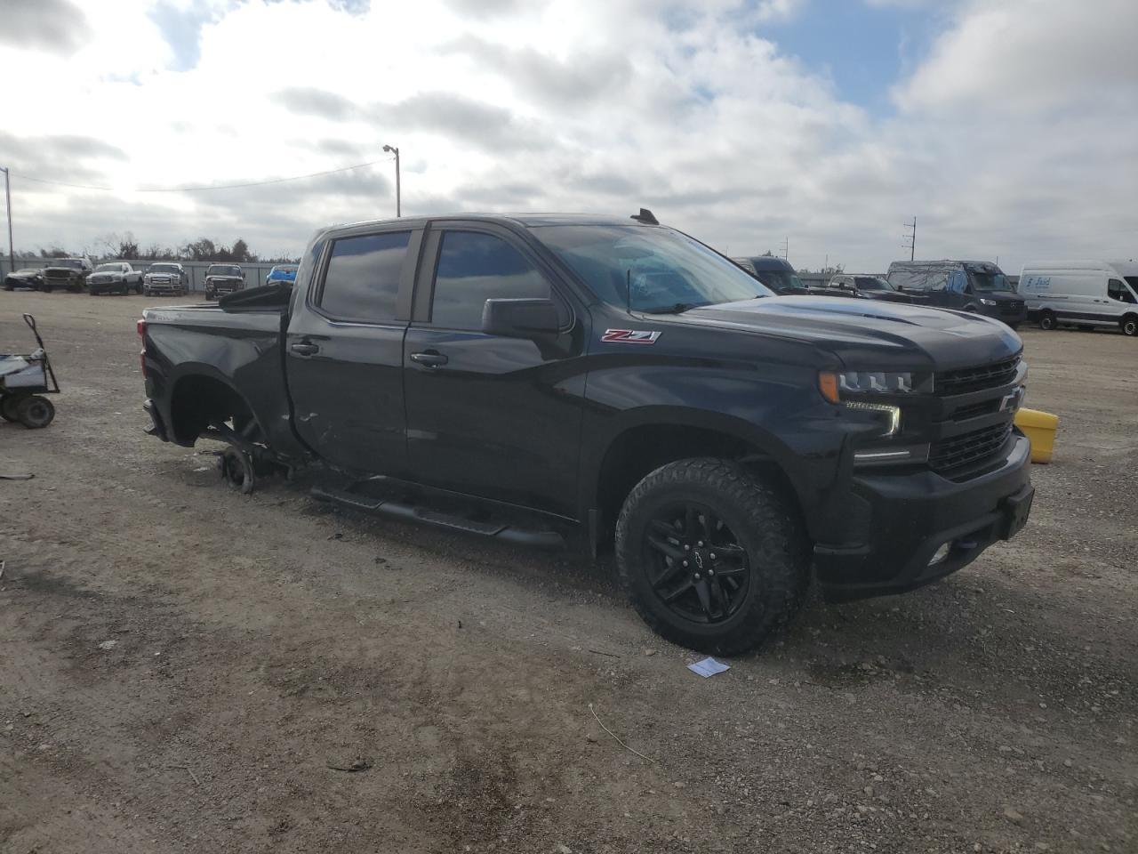 2021 CHEVROLET SILVERADO - Фото 4