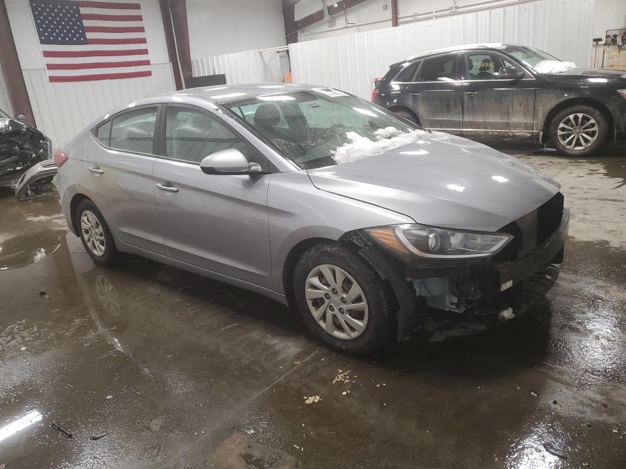 2017 HYUNDAI ELANTRA SE - Image 4