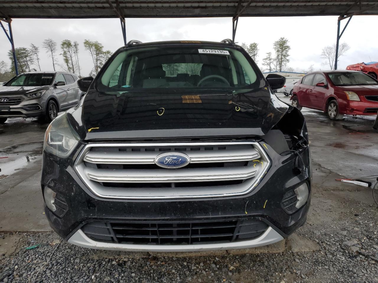 2017 FORD ESCAPE SE - Фото 5