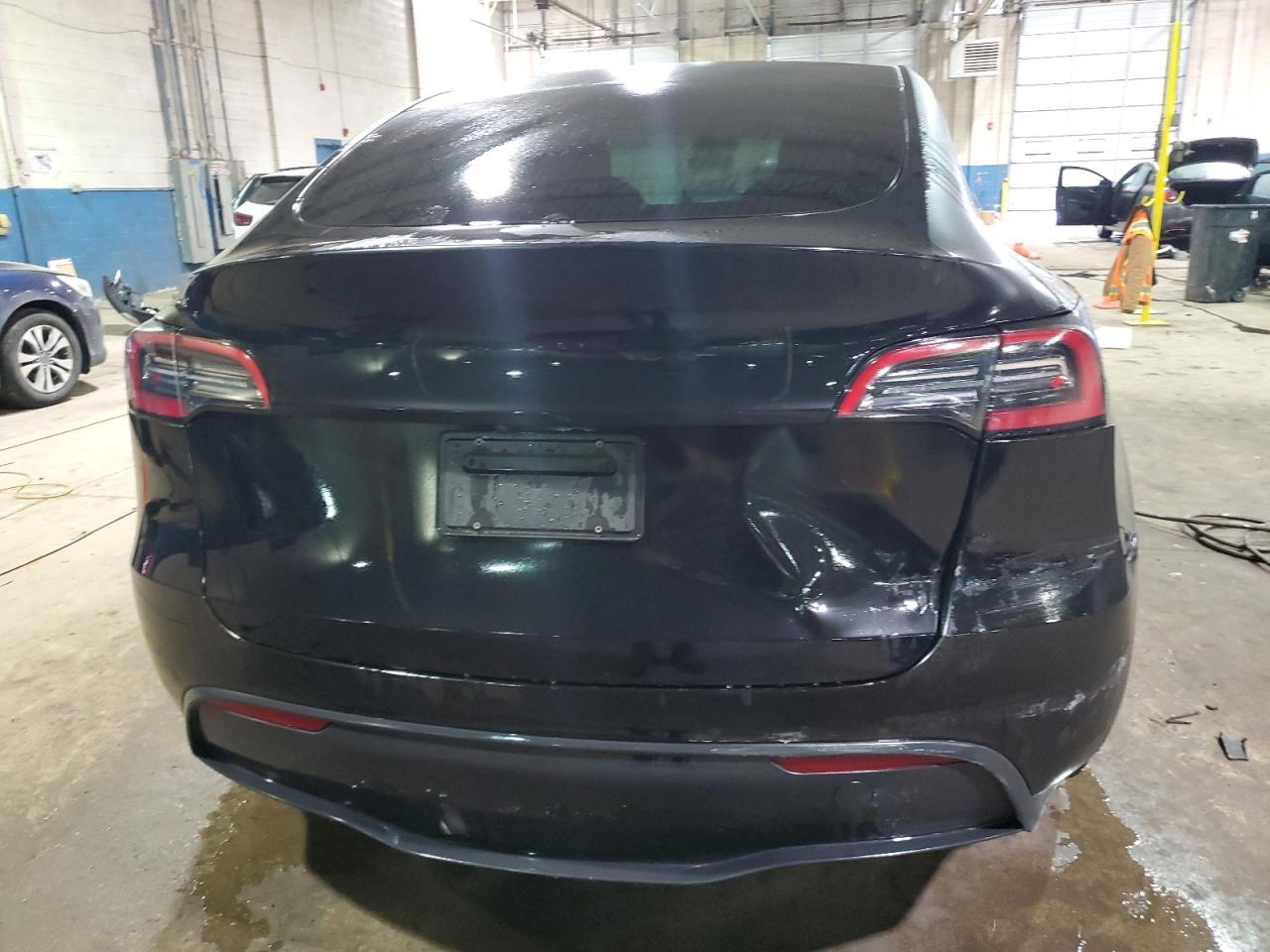 2023 TESLA MODEL Y - Image 6