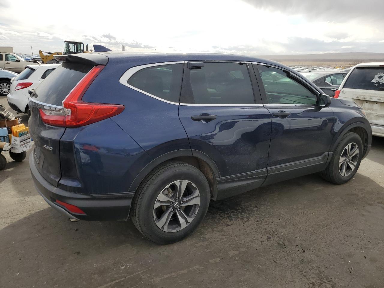 2017 HONDA CR-V LX - Фото 3