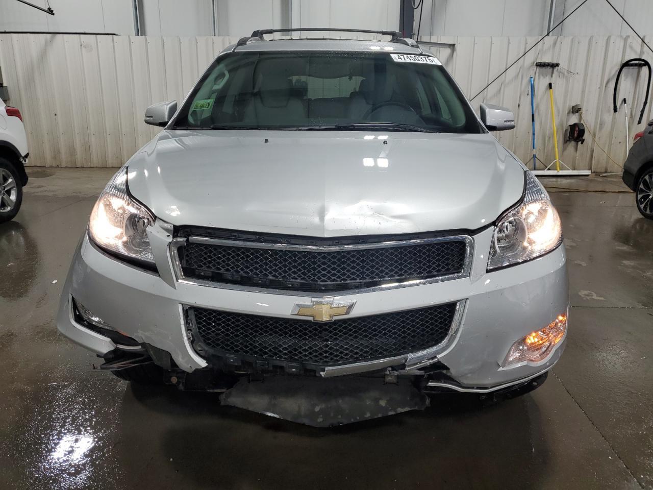 2011 CHEVROLET TRAVERSE L - Image 5
